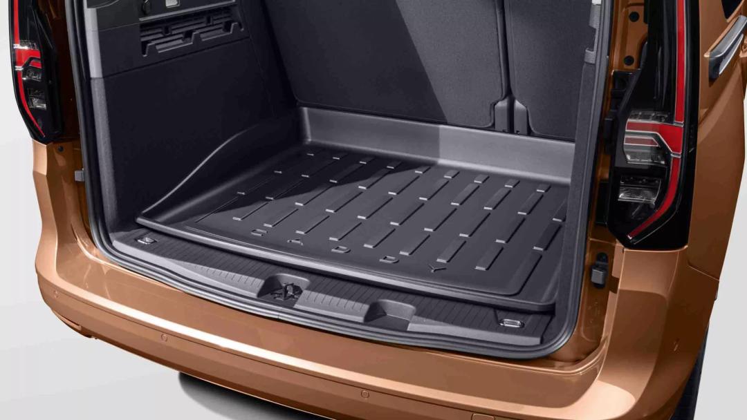 Luggage compartment tray