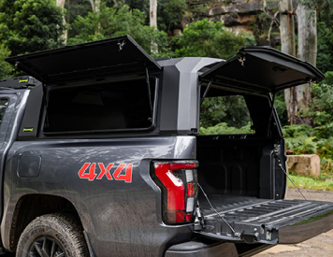 All-Alloy Canopy (with solid alloy opening panels)