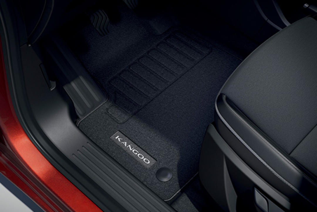 Premium textile floor carpets - front seats