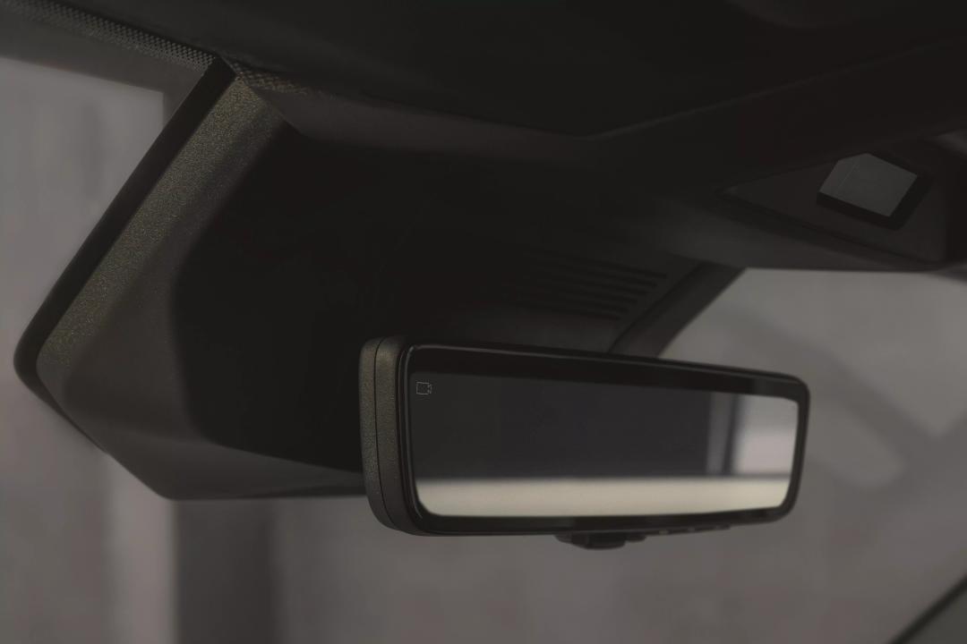 digital smart rear view mirror