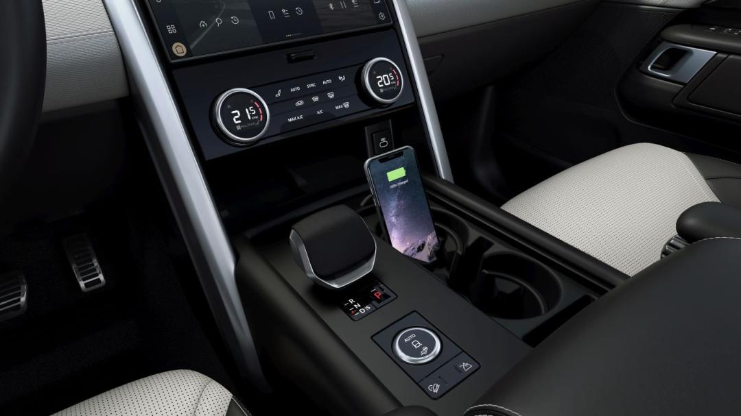 iPhone® Connect and Charge Dock
