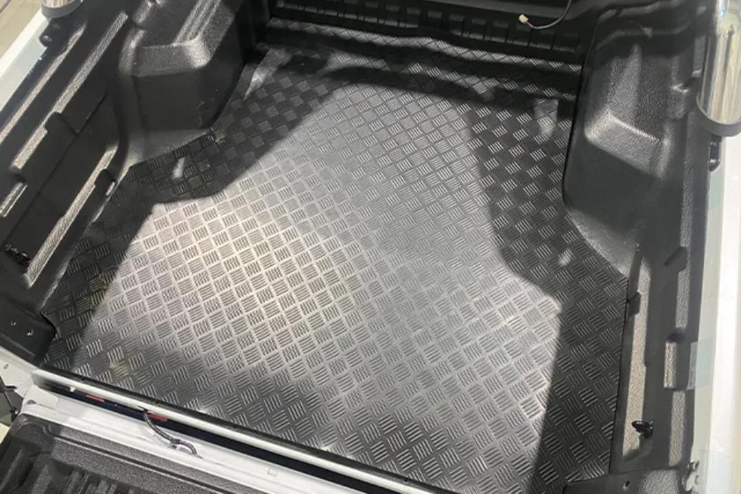 Tub Protection Mat W/Tubliner Fitted