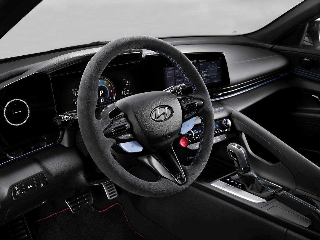 Alcantara steering wheel