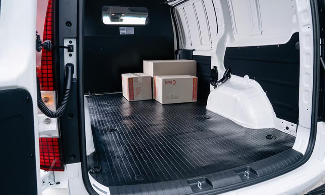 Heavy duty rubber cargo floor mat