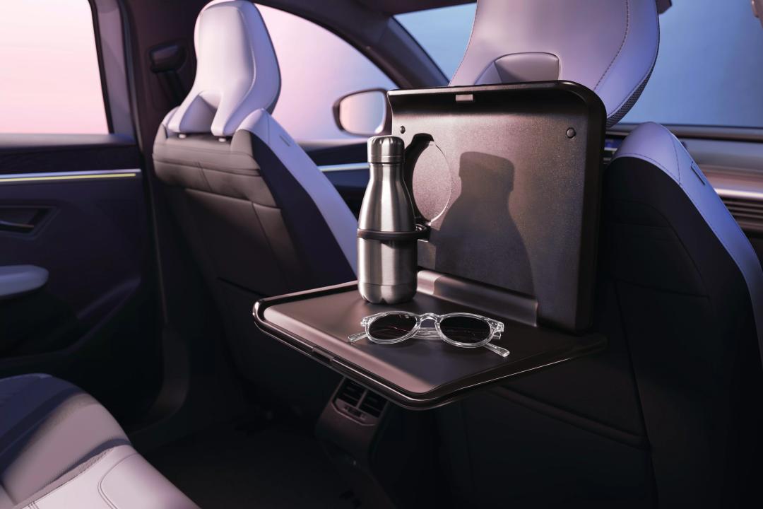 multifunction base holder & rear parcel shelf