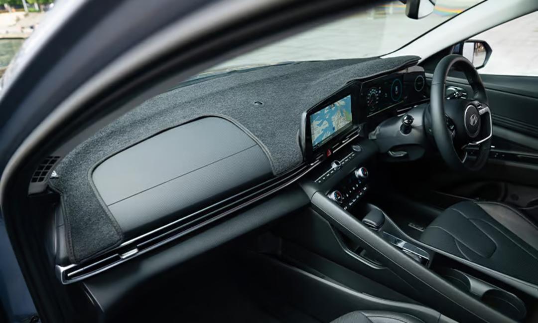 Dash mat