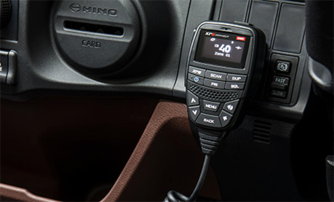 UHF CB Radio (Standard Cab) FC / FD / FE