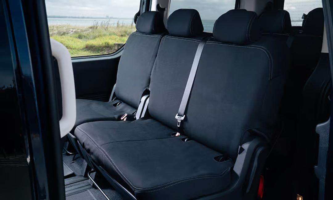 Neoprene Seat Covers (2nd row)