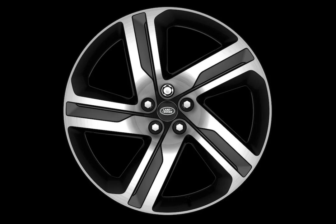 22" Style 5124, Diamond Turned with Gloss Dark Grey contrast