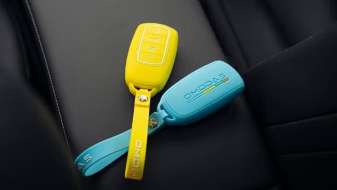 Omoda 5 Key Case – Yellow (Limited Edition)