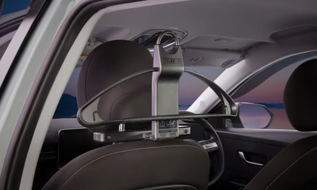 Seat business suit hanger