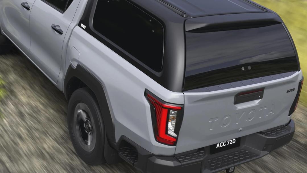 Canopy with Lift-Up Windows[P4]