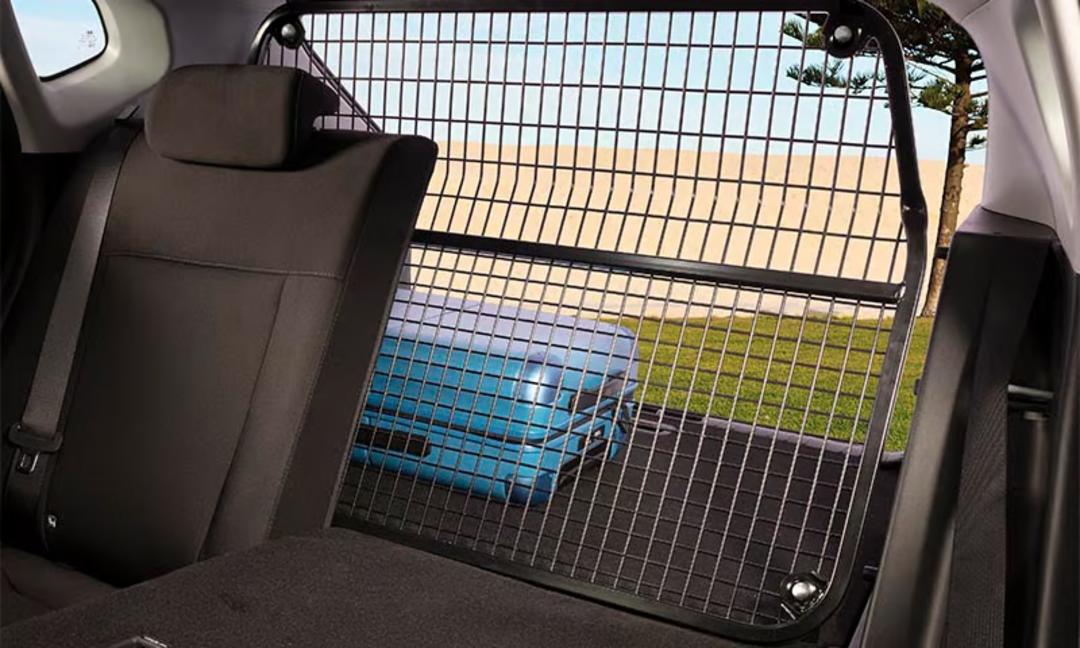 Cargo barrier