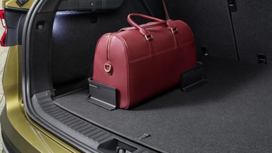 Universal fixing element