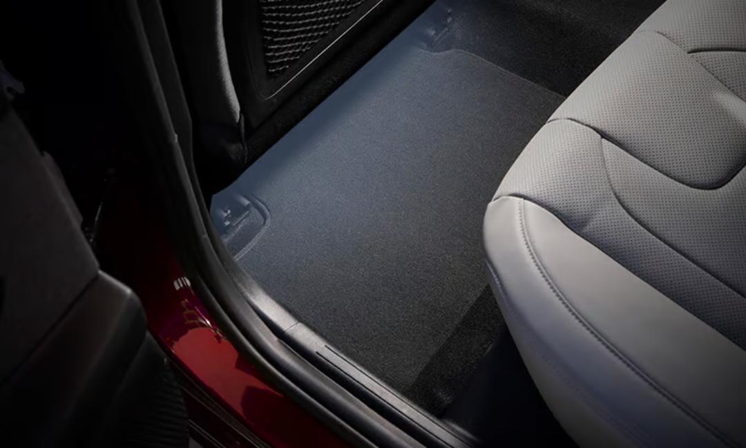 Front interior footwell lighting - white