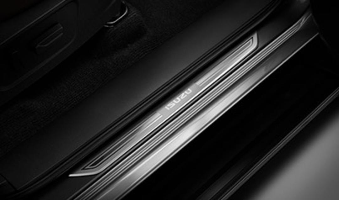 Alloy Scuff Plates