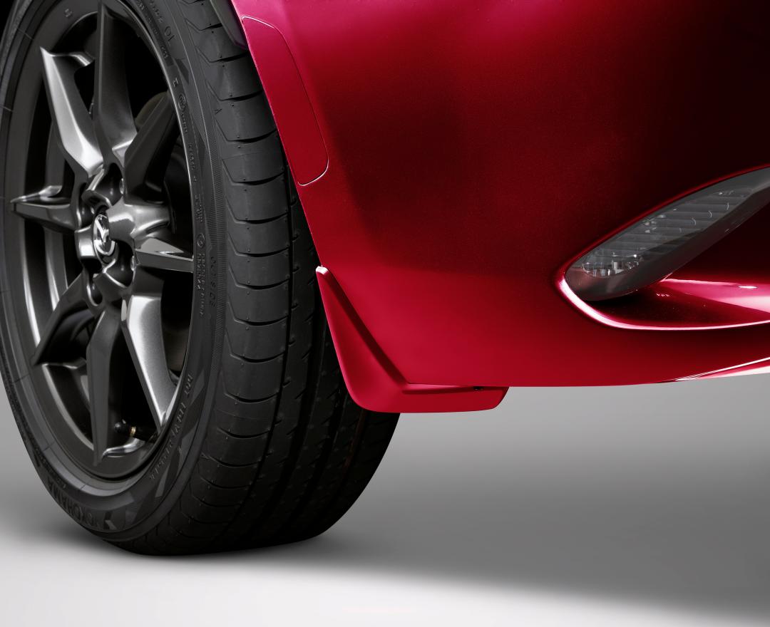 REAR MUD GUARDS