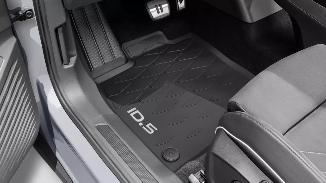 All-weather floor mats