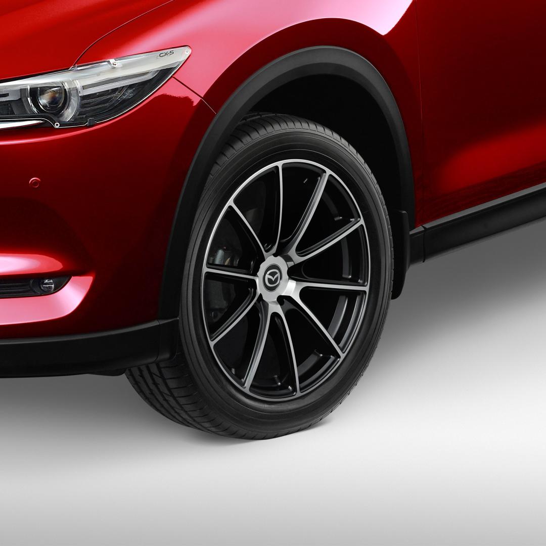 19-INCH GLOSS BLACK ALLOY WHEELS