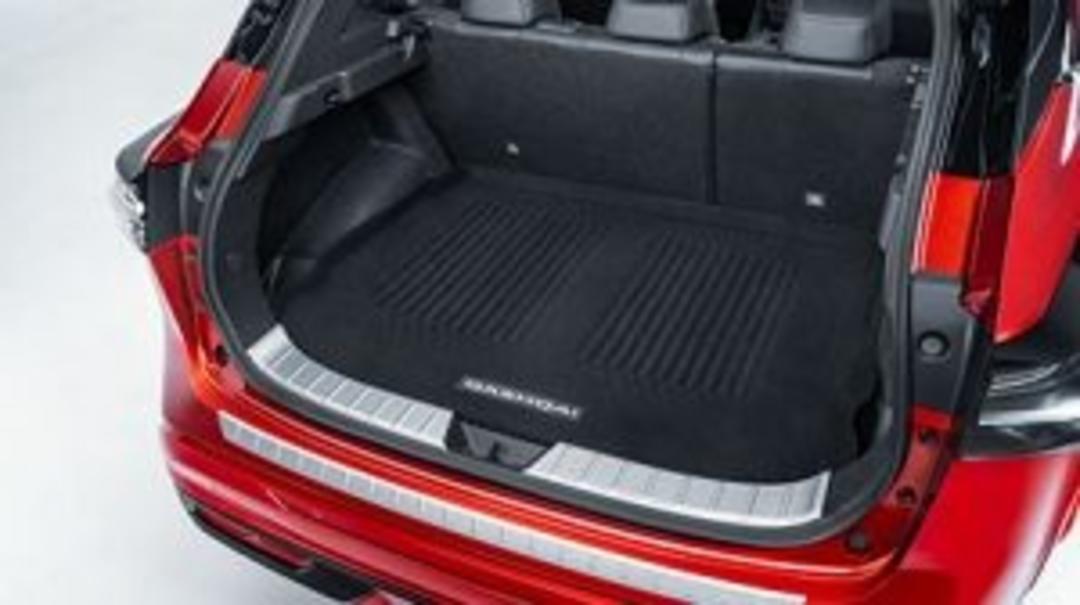 REAR BUMPER PROTECTOR UPPER