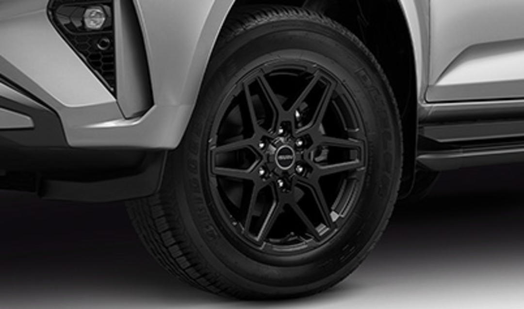 18" Traction Alloy Wheels (SET of 4)