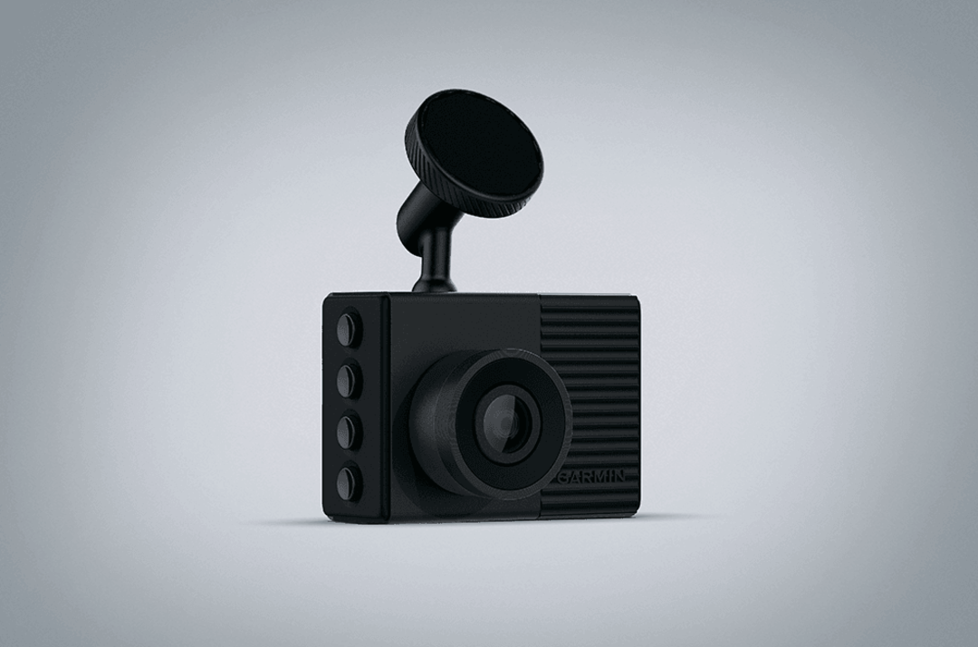 Garmin Dash Cam 57