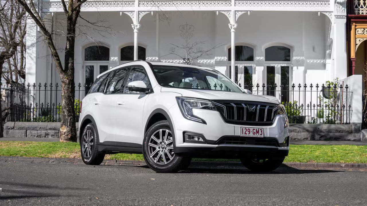 Mahindra XUV700: Most Affordable Seven-Seater SUV with $3000 Price Cut for September featured image