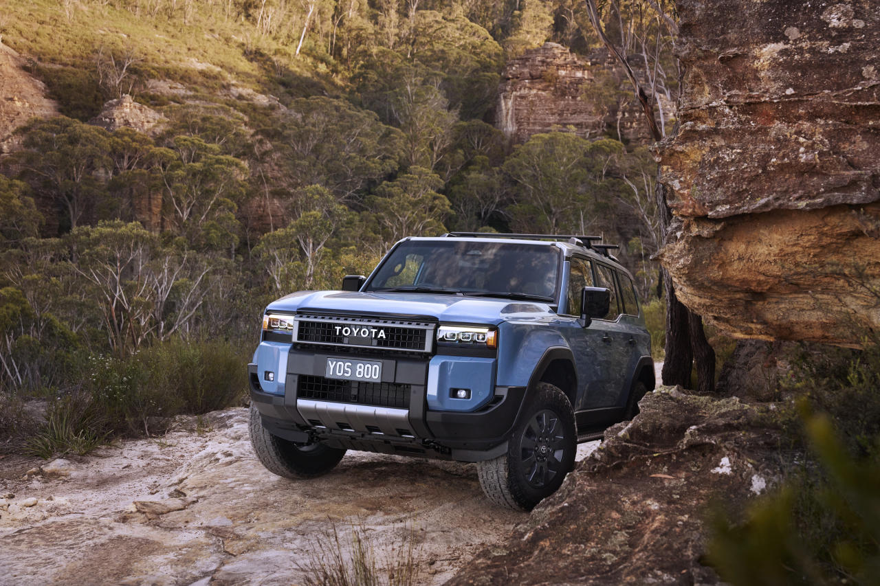 Aussie-Favourite LandCruiser Prado Advances Performance, Technology and Features featured image