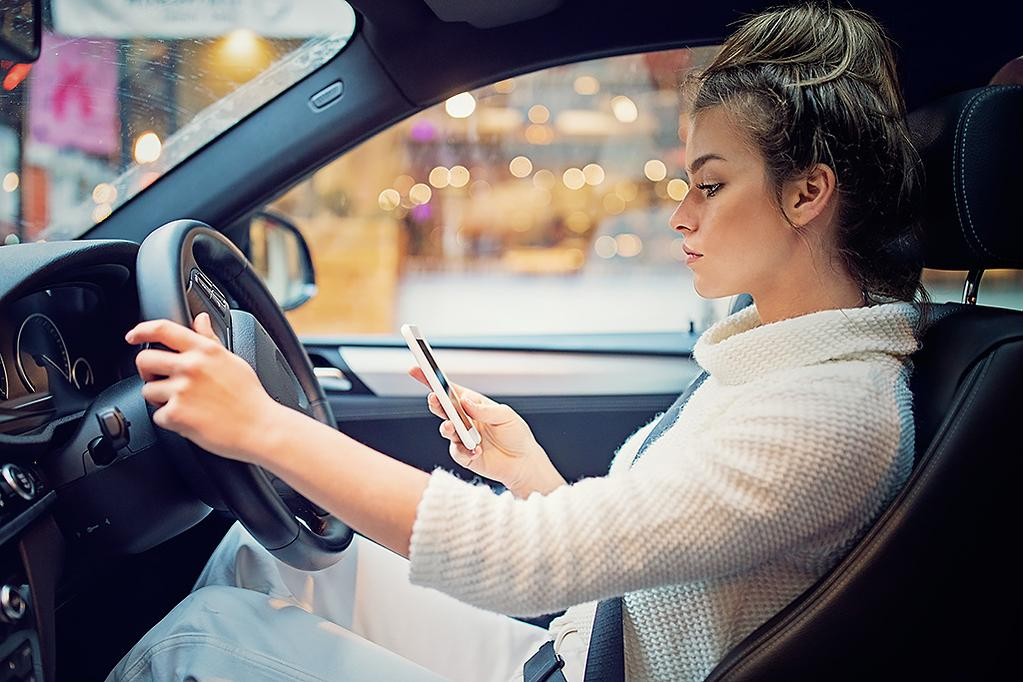 Deadly Distractions: Shocking Habits Behind the Wheel Revealed featured image