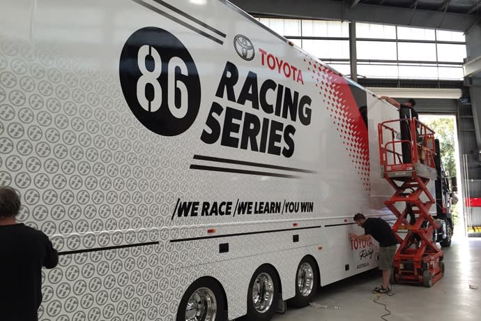 Top Tips to Wrap Your Truck featured image