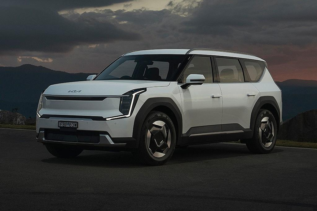 Kia's Innovative Move: Guaranteed Future Value Program Set to Shield EV Buyers featured image