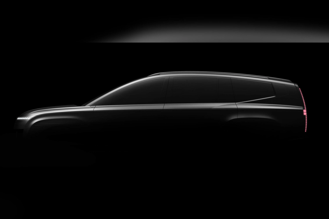 Hyundai Ioniq 9 Teaser: First Glimpse of Hyundai's New Flagship Electric SUV featured image