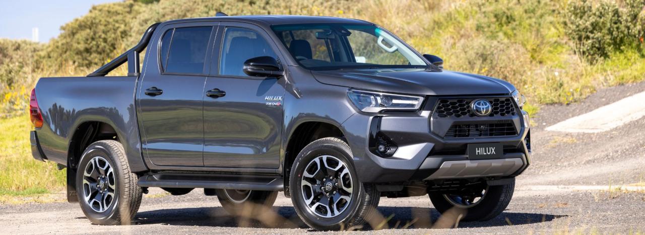 HiLux SR 4x4 double cab with optional V-Active Technology priced from $54,1301 featured image