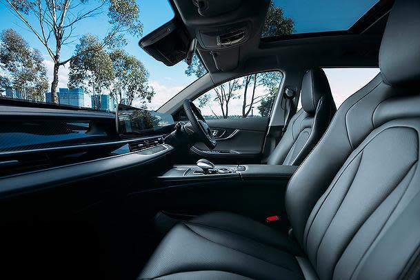 chery-tiggo-front-side-interior