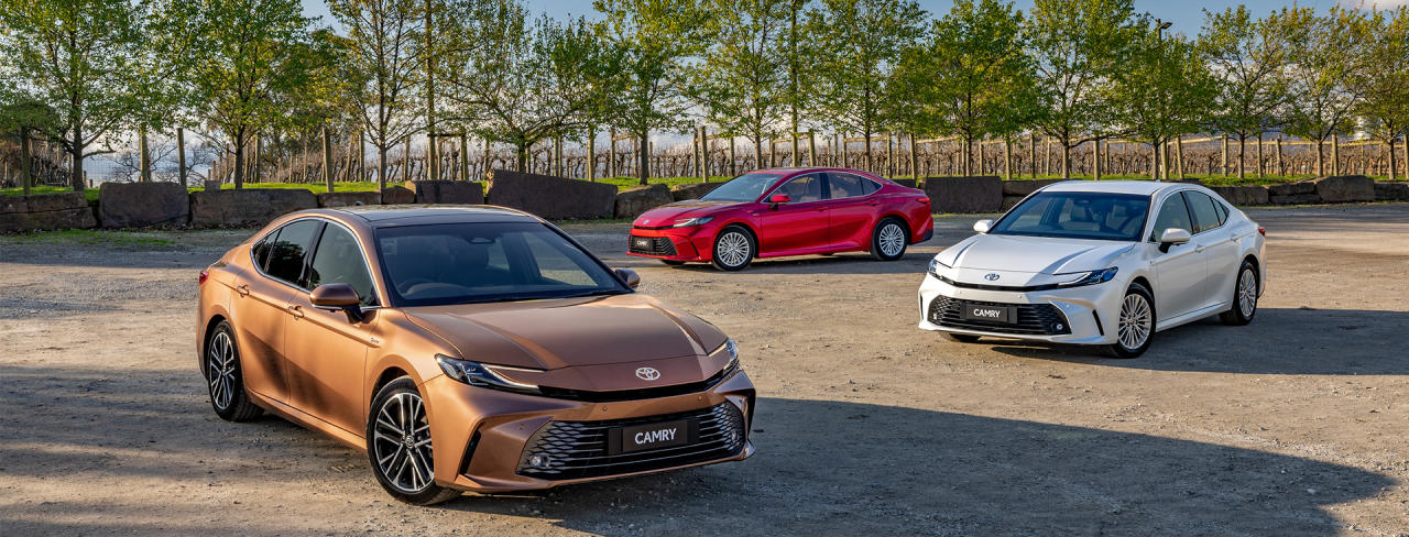 STYLISH NEW TOYOTA CAMRY SEDAN ARRIVES IN AUSTRALIA WITH LATEST-GENERATION HYBRID ELECTRIC POWERTRAIN featured image