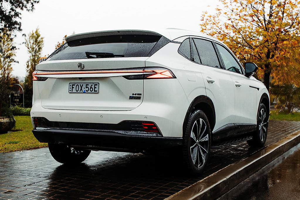 Coming Soon to Tynan MG Sutherland: The 2025 MG HS Super Hybrid – Set to Outshine the RAV4 PHEV featured image