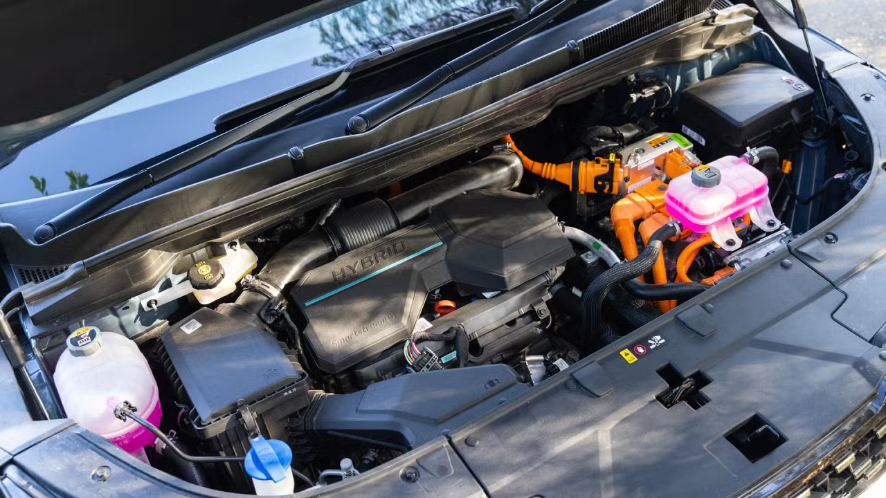 Discover the 2025 Kia Carnival at Tynan Kia Sutherland: Now with More Hybrid Options! featured image