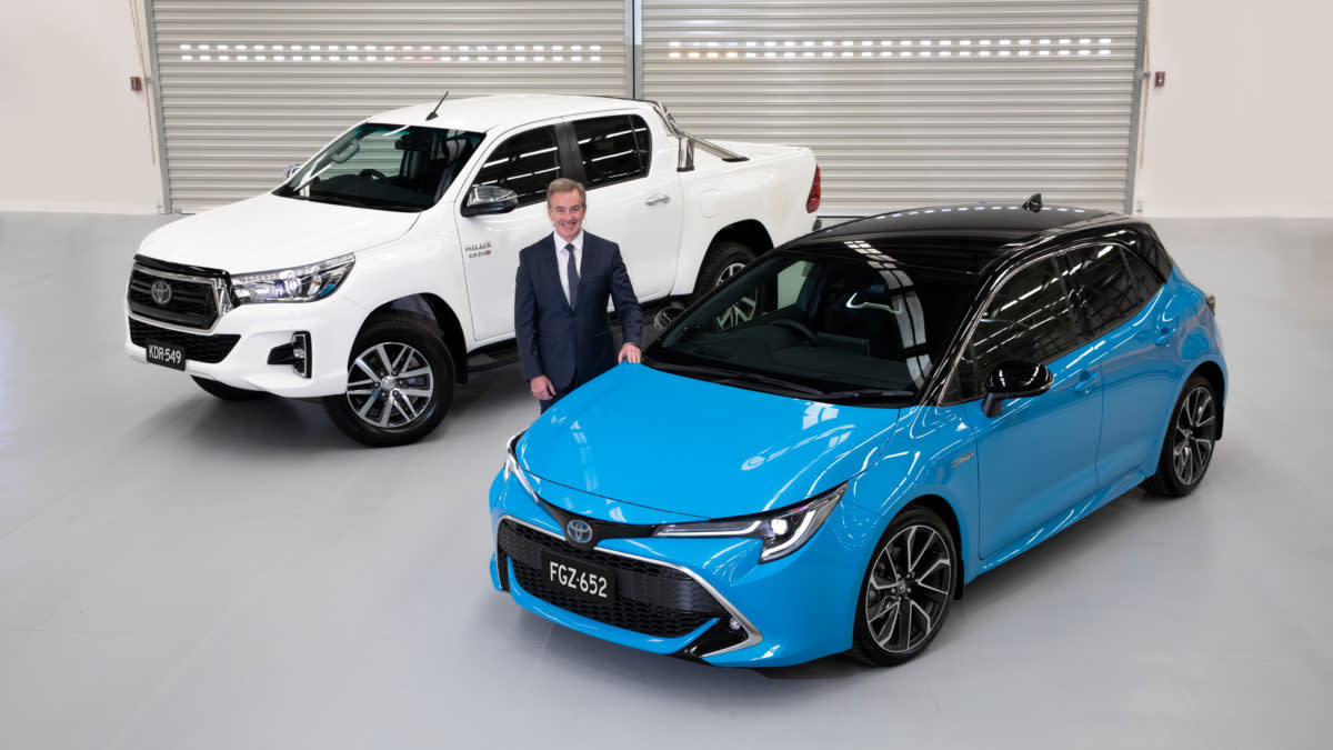 TOYOTA LEADS MARKET WITH RECORD HYBRID SALES featured image