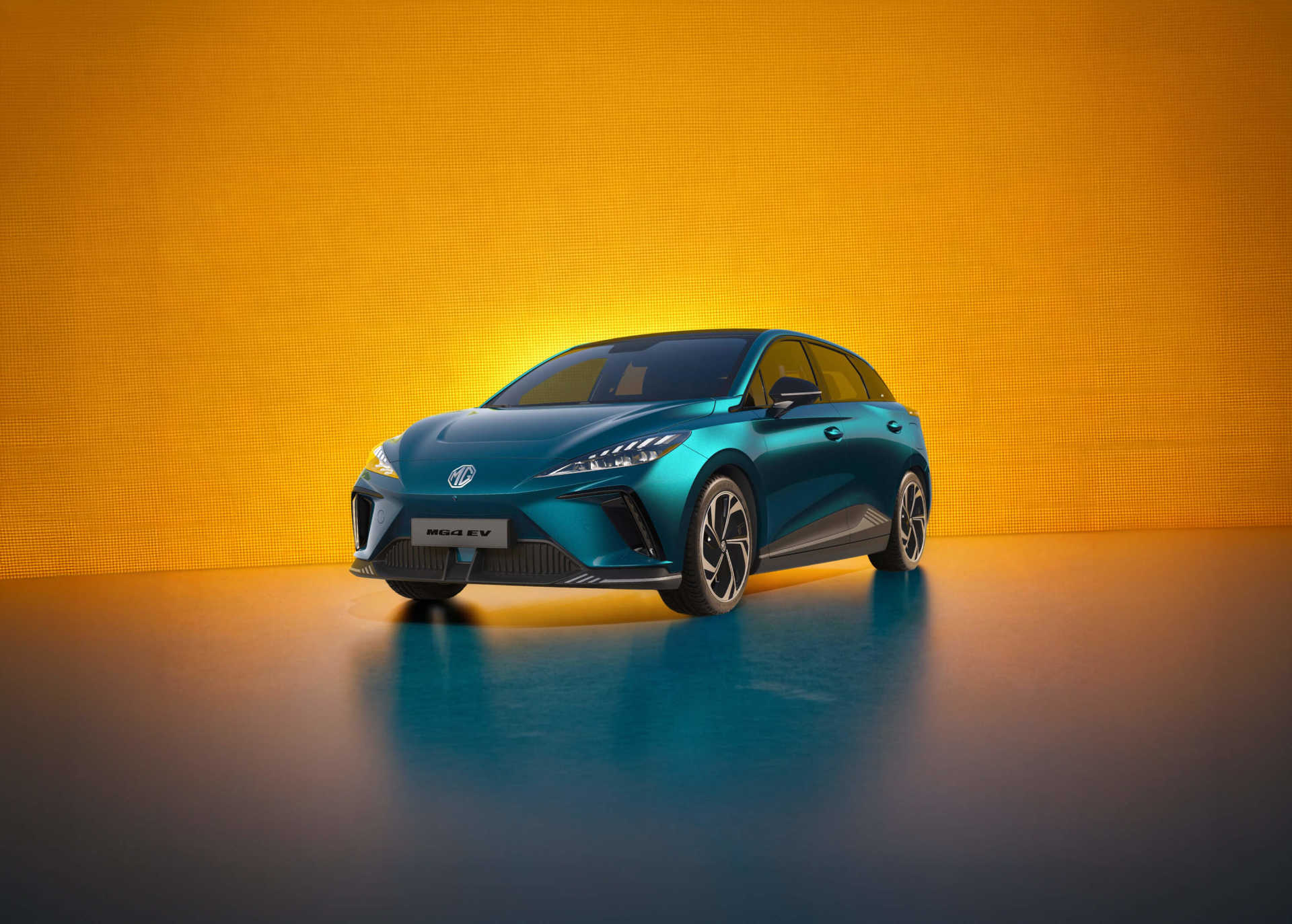 4 EV