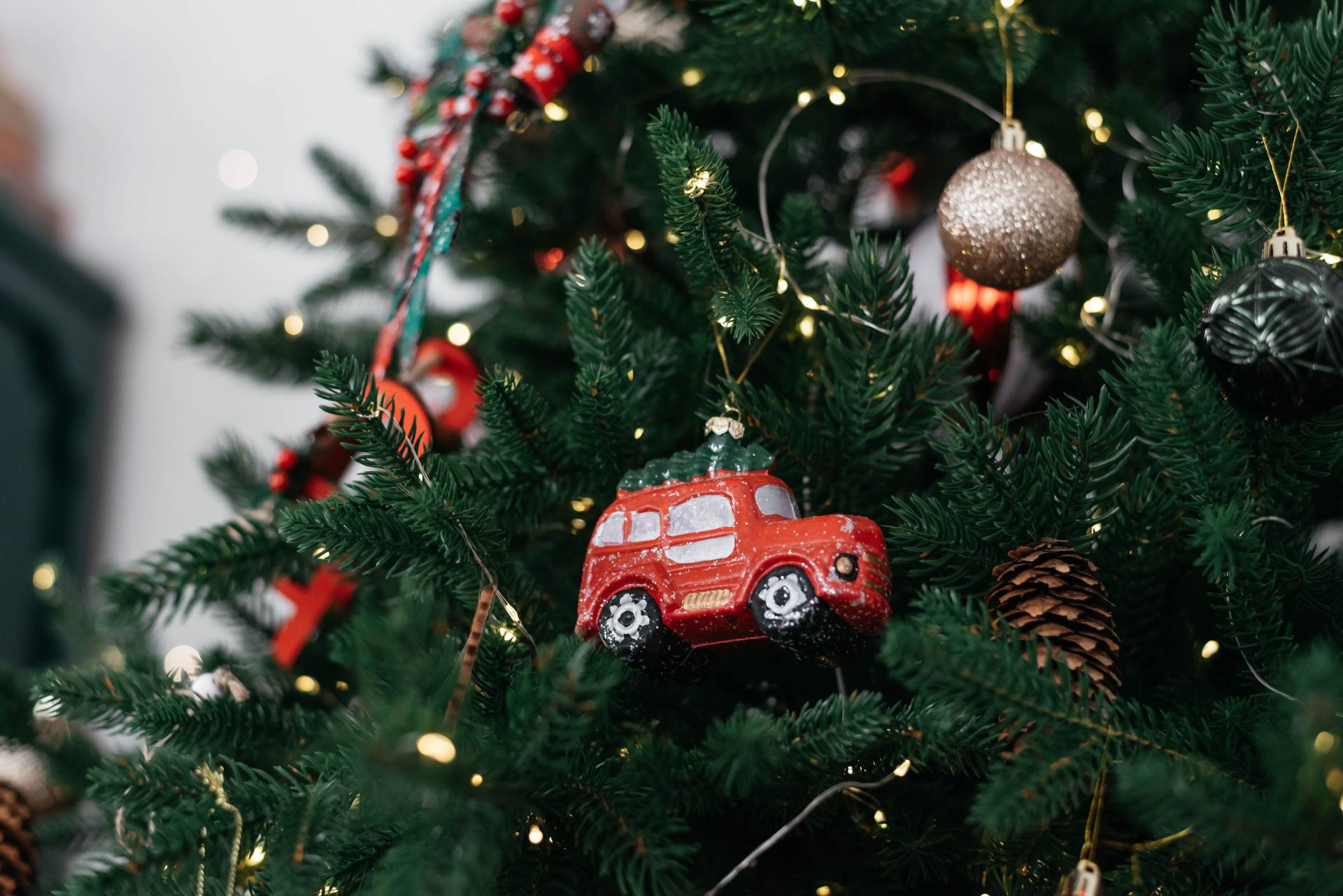 How to Budget for a New Car Before the Christmas Rush banner