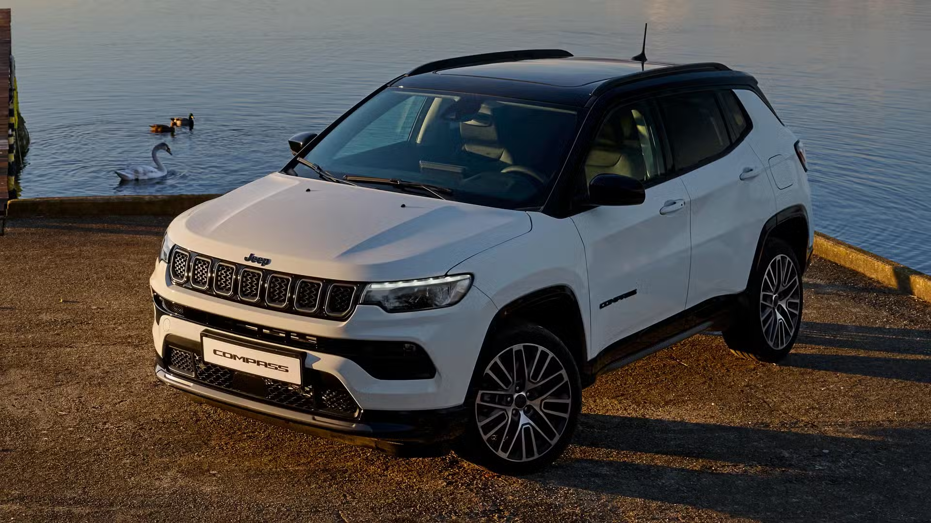 2024 Jeep Compass: A New Era of Hybrid Efficiency banner