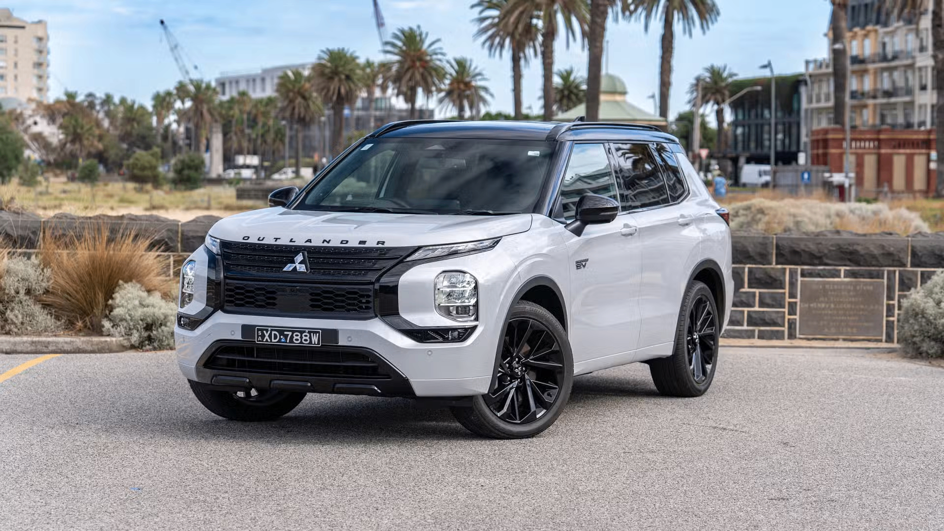 The 2025 Mitsubishi Outlander: Refreshed, Refined, and Ready – Coming Soon to Tynan Mitsubishi Kirrawee banner