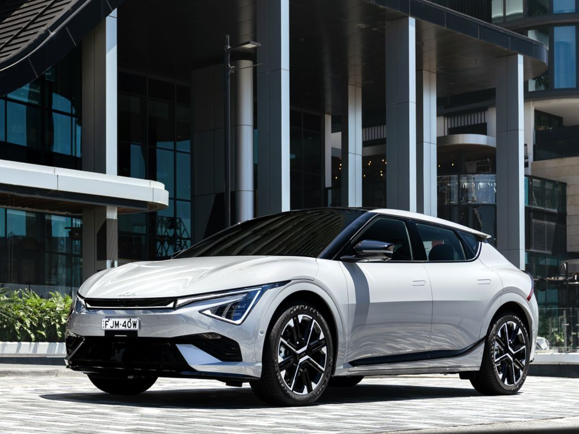 2025 Kia EV6 Facelift Debuts in Australia: Sportier, Smarter, and Longer-Lasting banner