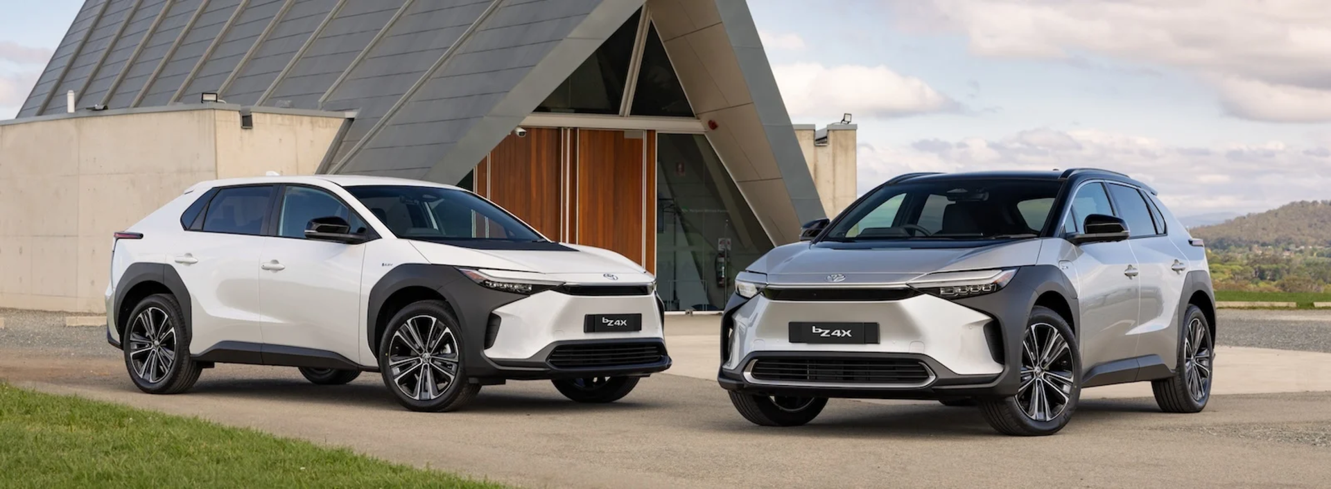 TOYOTA LAUNCHES ALL-NEW bZ4X BEV banner