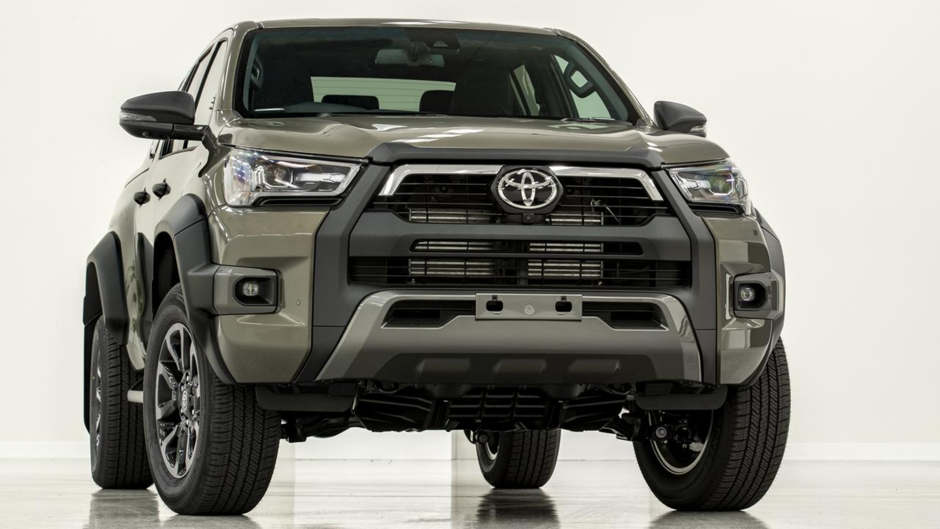 TOYOTA TO UPGRADE HILUX RANGE WITH UPDATED SAFETY AND CONVENIENCE banner
