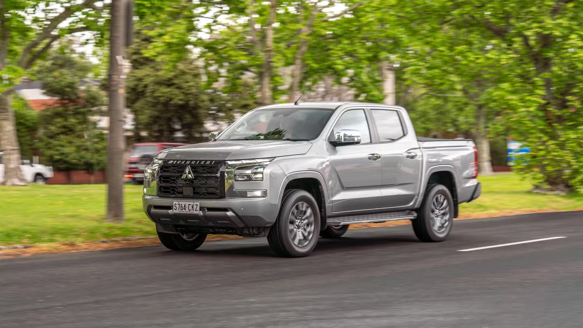 Mitsubishi’s 2024 End-of-Year Deals: Drive-Away Pricing, Fuel Cards, and More banner