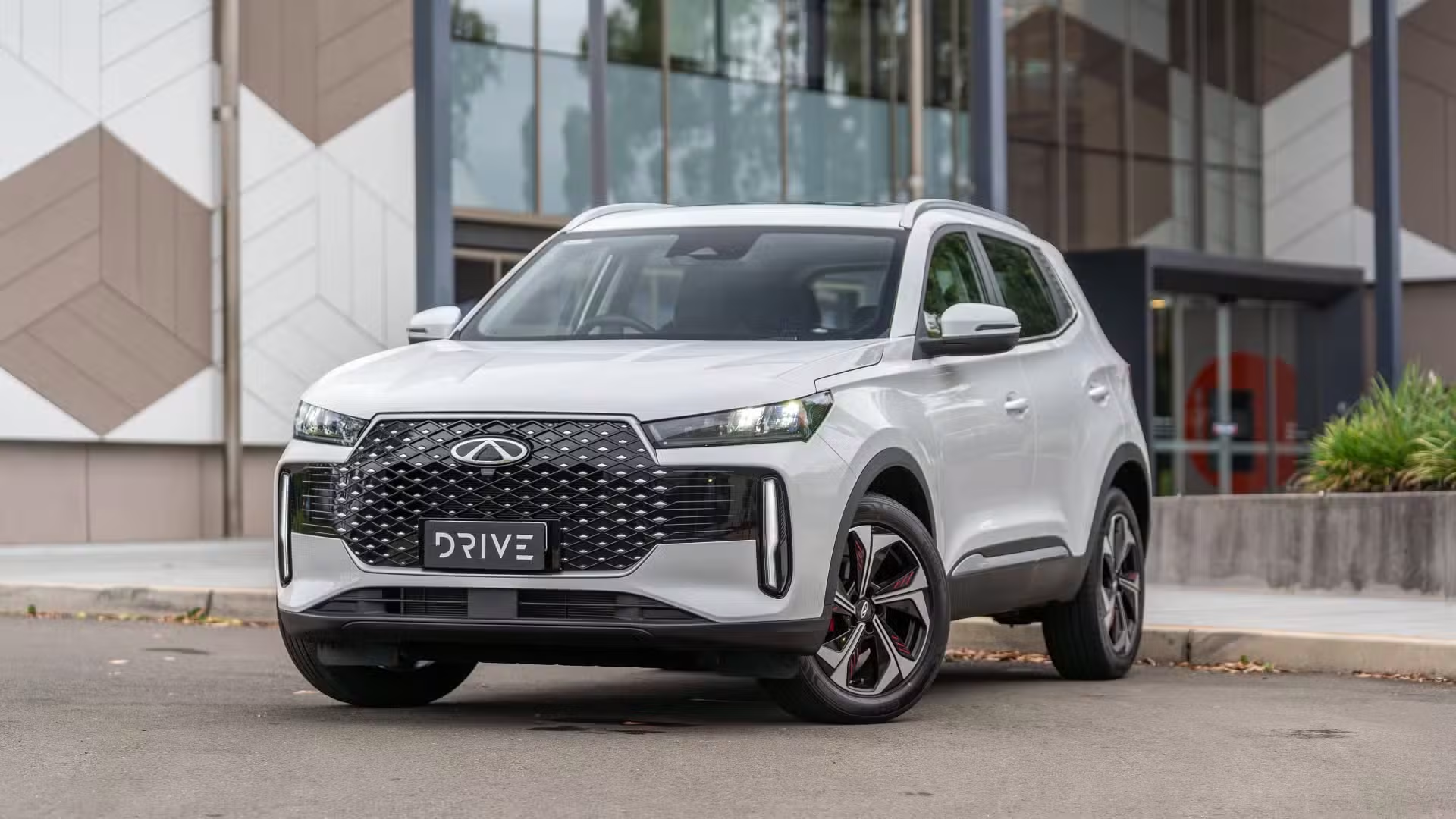 Chery Tiggo 4 Pro: The Best Urban Car Under $30K for 2025 banner