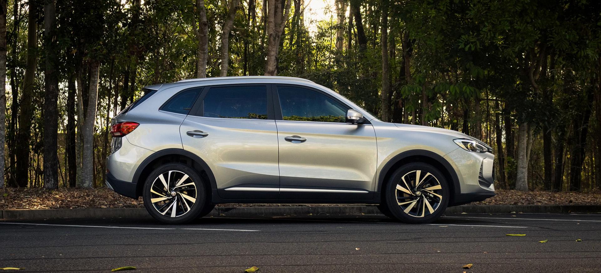 2025 MG ZS Hybrid+ Side Profile