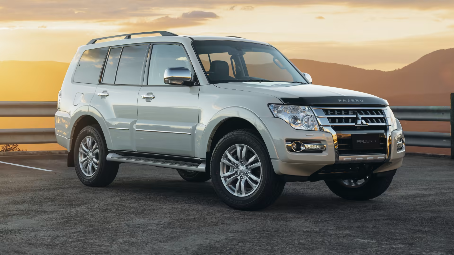 Reviving the Legend: Mitsubishi Pajero Set for a Comeback in 2027 with Plug-In Hybrid Power banner