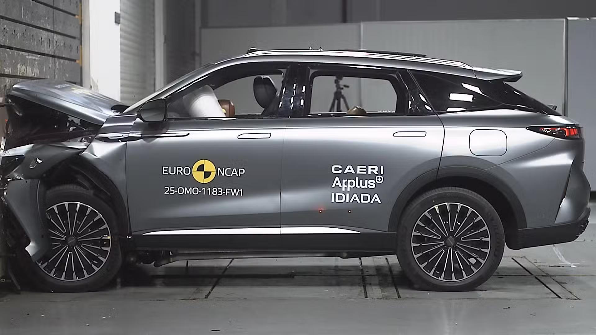 Omoda 9 Achieves Five-Star Safety Rating banner